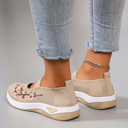 🔥Last Day Promotion 80% OFF - Women's Casual Breathable Slip On Orthopaedic Walking Shoes